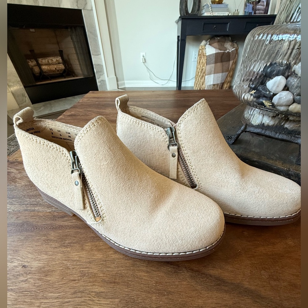 Hush Puppies ankle booties women's sz 8 medium beige leather suede nubuck comfy - Picture 6 of 9